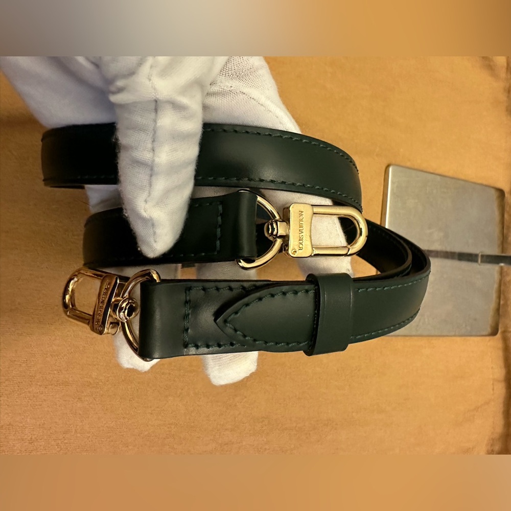 ✨Authentic LV Strap ✨